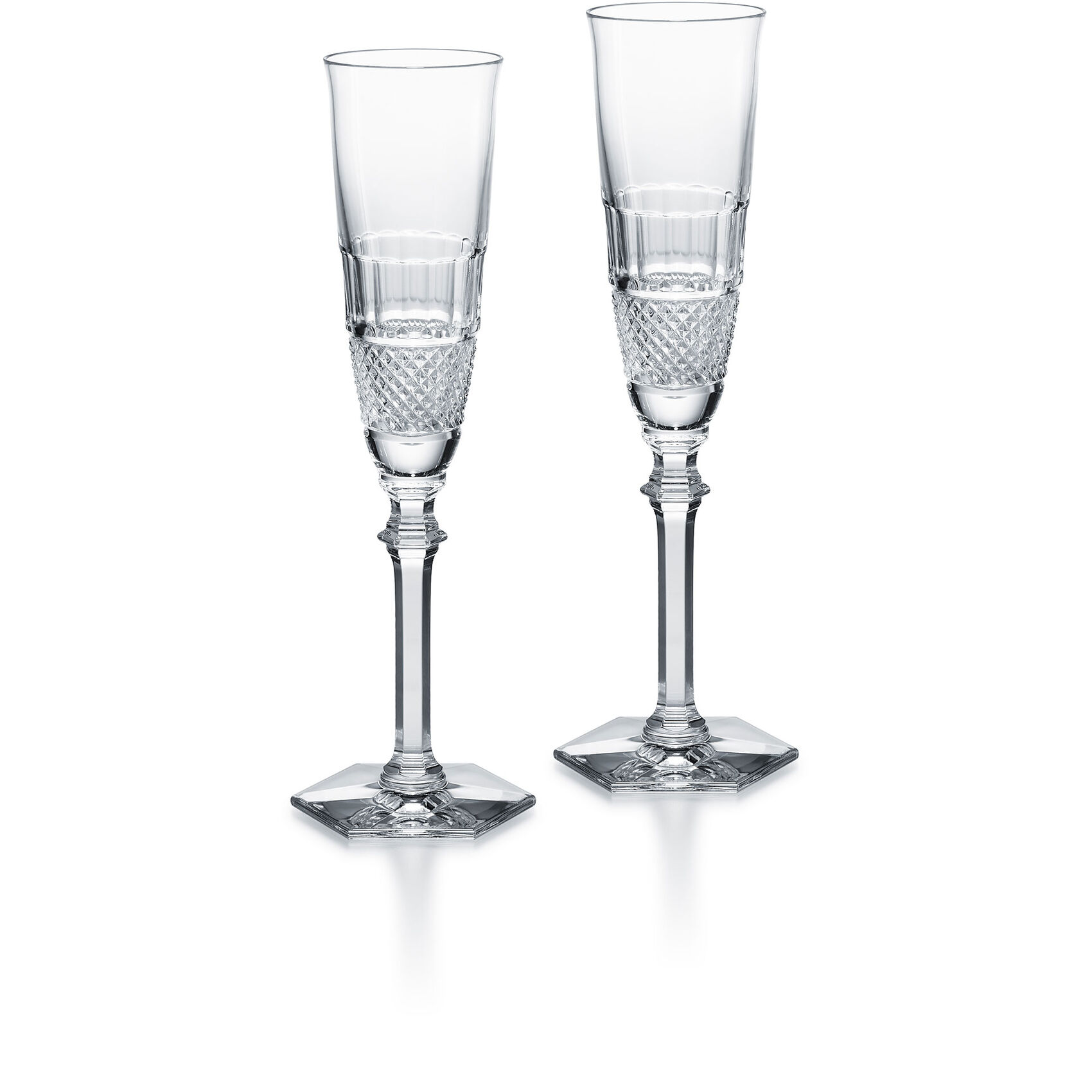 Champagne flutes wedding inspiration